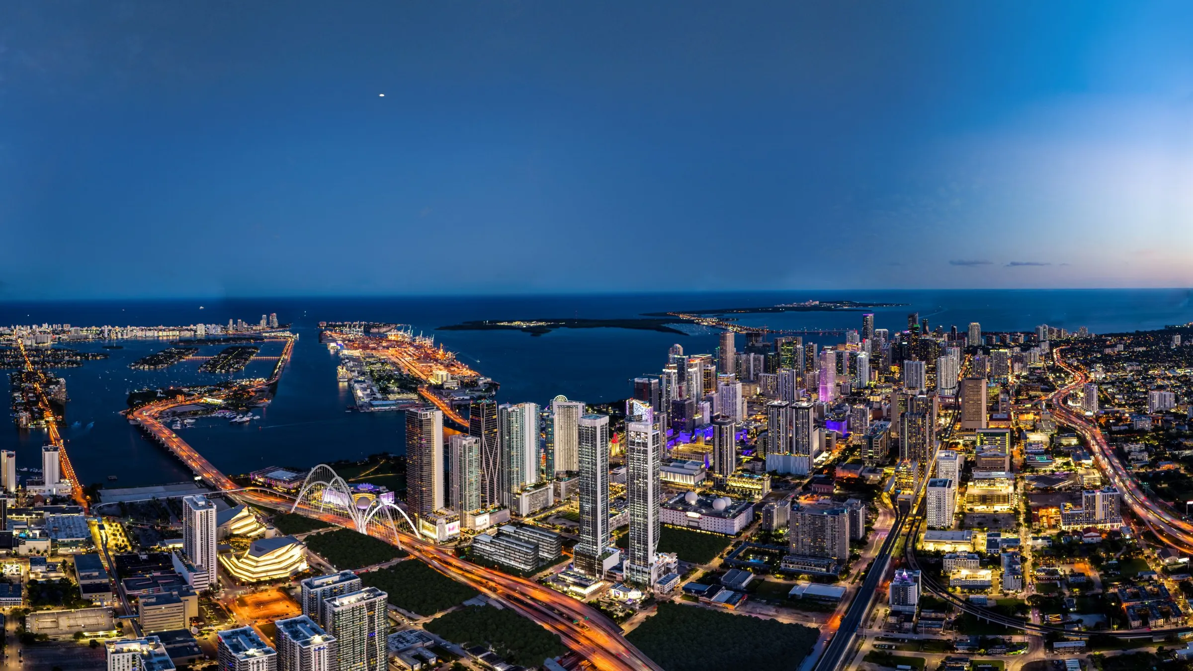 300 N Biscayne Boulevard 8401